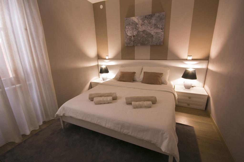 Apartmens Melisa 弗尔萨尔 外观 照片