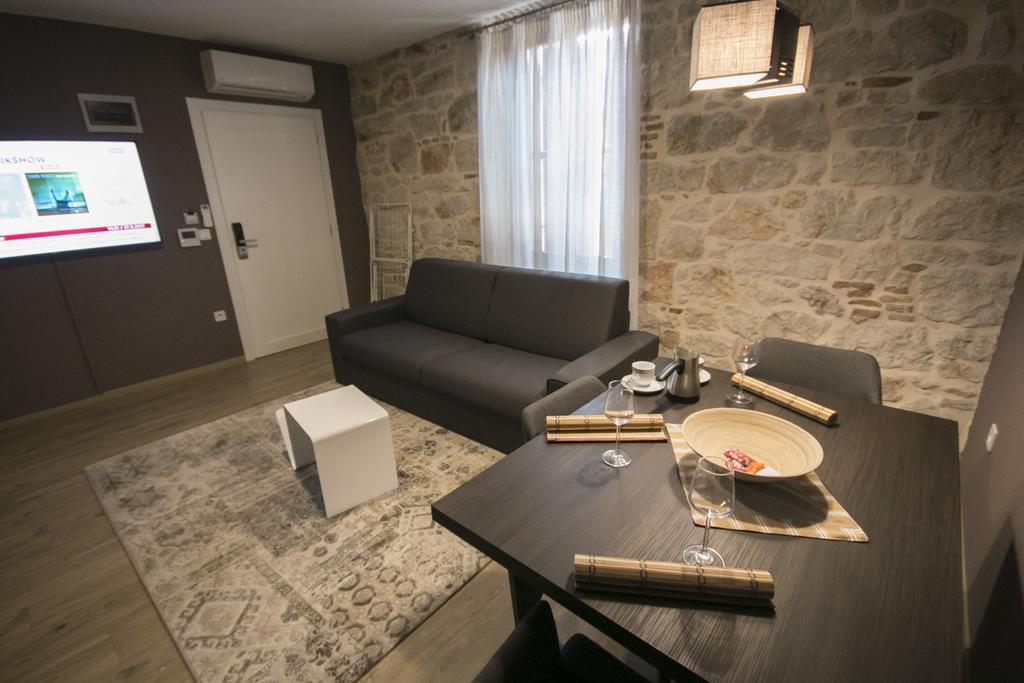 Apartmens Melisa 弗尔萨尔 外观 照片