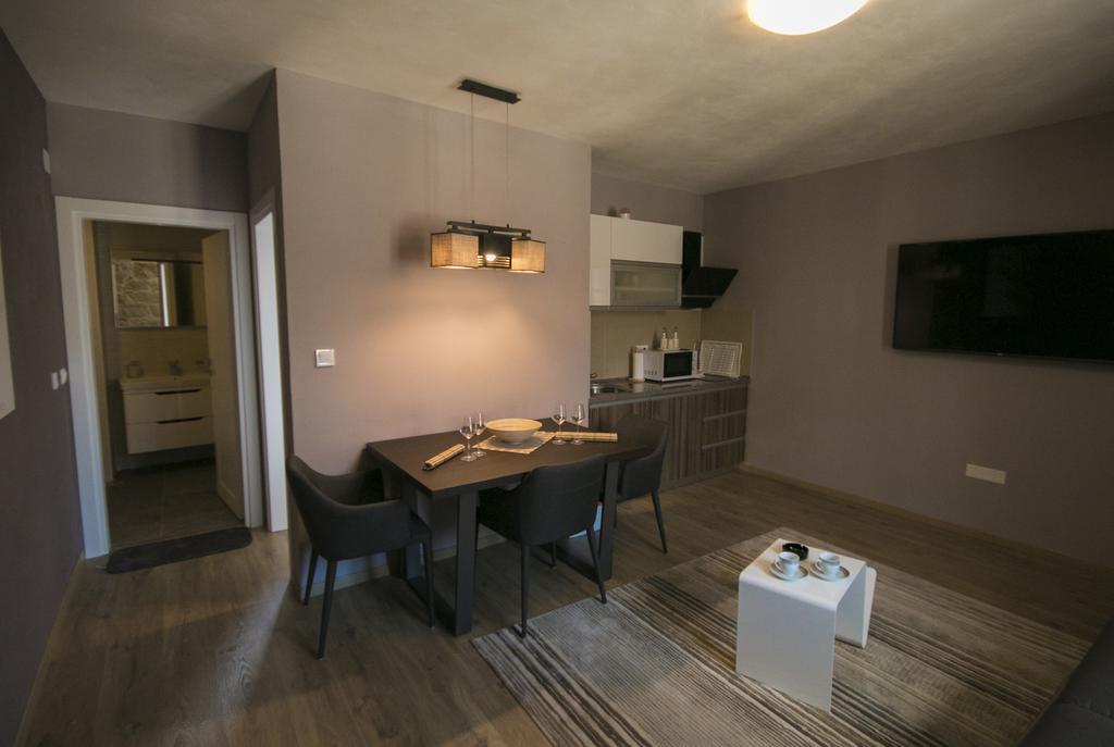 Apartmens Melisa 弗尔萨尔 外观 照片